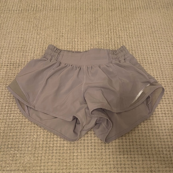 LULULEMON SZ 2 Shorts!!! Very lightly worn😊 - Picture 2 of 2